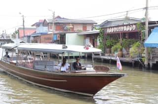 Bangkok: Blumenmarkt, Klongs und königliche Kähne Tour