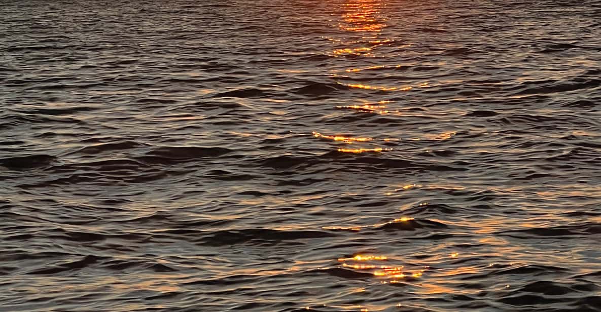 Afbeelding 2 van Dubrovnik: privécruise bij zonsondergang op zee met wijn