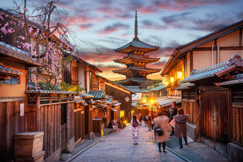 Kyoto Gion: 2-Hour Geisha Culture & History Walking Tour