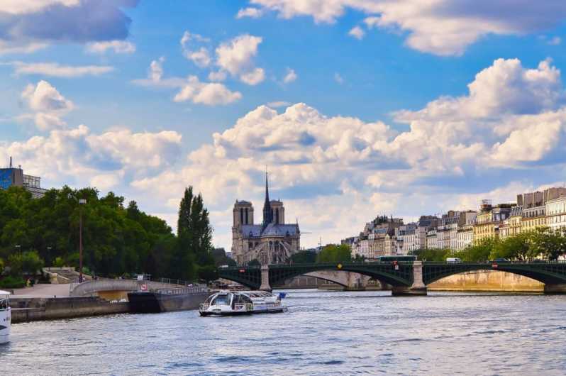 Parigi: crociera sulla Senna con snack/biglietto facoltativo per la Torre Eiffel