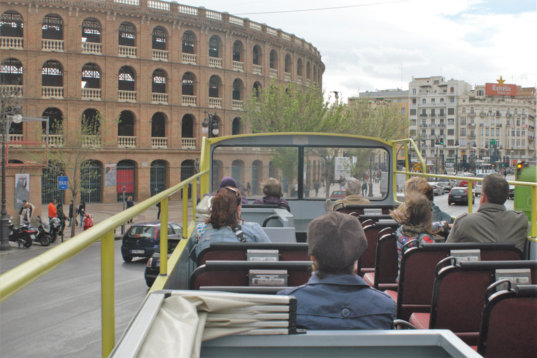 Valencia: Hop-on Hop-off City Highlights Bus Tour Green busValencia: Highlights Bus Tour Hop-on Hop-off (Green bus)