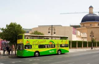 Valencia: Hop-on Hop-off City Highlights Bus Tour Grüner Bus