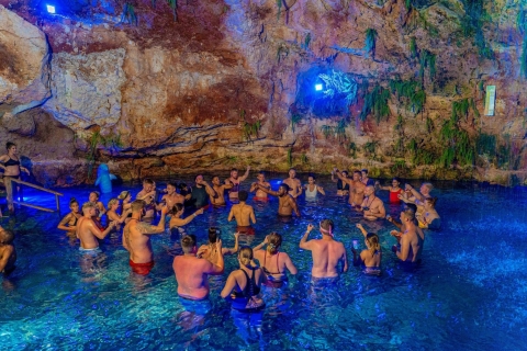 Punta Cana: Sunset Buggy Tour z pokazem pływania i tańca w jaskiniZ Bayahibe Double Rider