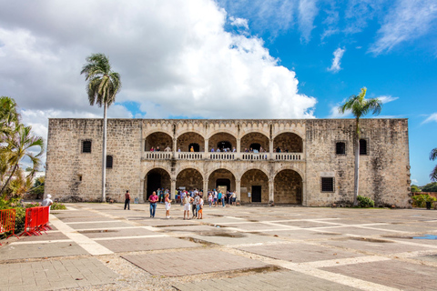 Från Bávaro eller Punta Cana: Höjdpunkter i Santo DomingoFrån Bávaro eller Punta Cana: Santo Domingo höjdpunkter