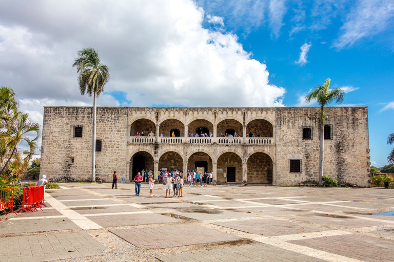 Von Bávaro oder Punta Cana aus: Santo Domingo Highlights Tour