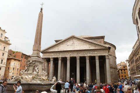Rome: Pantheon Small Group Tour with Skip-The-Line Entry Private Pantheon Guided Tour in French