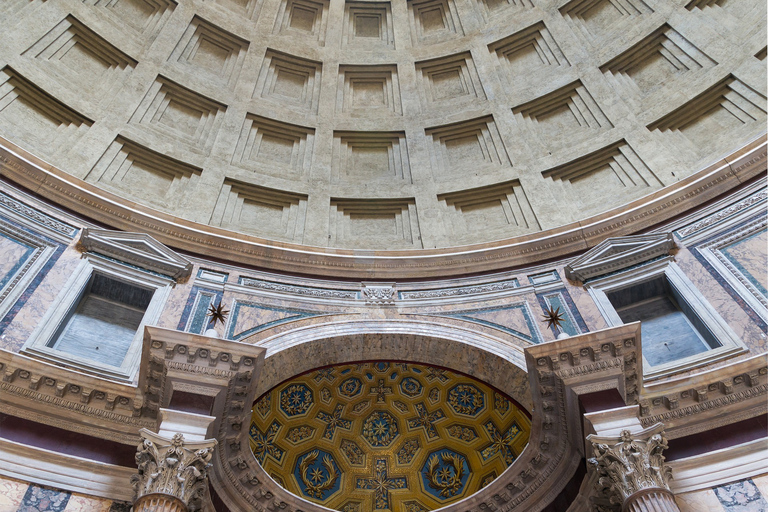 Rome: Pantheon Small Group Tour with Skip-The-Line Entry Private Pantheon Guided Tour in French