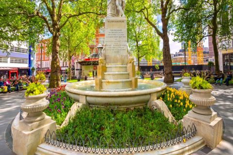 London: Shakespeare in Central London Private Guided Tour