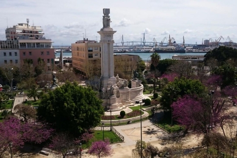 Cádiz: Private Guided Tour with Flexible Route Cadiz: Private Guided Tour with Flexible Route (3 hours)
