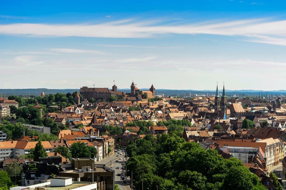 Nürnberg, Interaktiver Mobile Audio Guide mit 2 Food Stops - Hizvo
