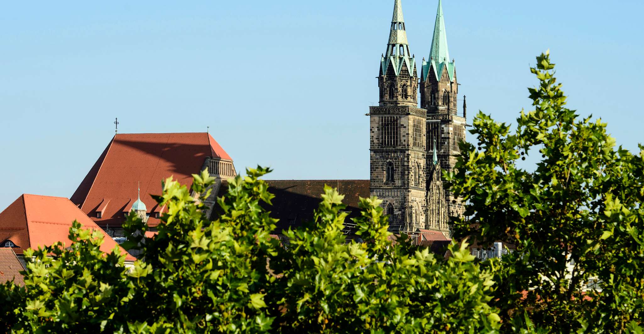 Nürnberg, Interaktiver Mobile Audio Guide mit 2 Food Stops - Hizvo