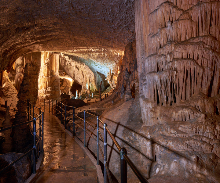 From Kranjska Gora: Postojna Cave & Predjama Castle Day Trip