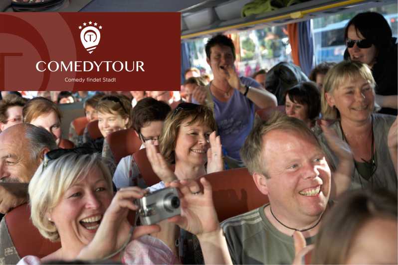 Hamburg: 1.5-Hour Comedy Bus Tour in German