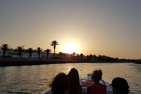 Lagos: Excursión guiada al atardecer por Ponta da PiedadeVisita en grupo compartido