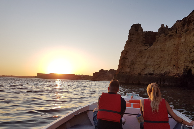 Lagos: Wycieczka z przewodnikiem po zachodzie słońca Ponta da PiedadeWspólna wycieczka grupowa