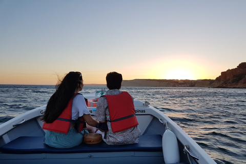 Lagos: Tour guidato di Ponta da Piedade al tramontoTour di gruppo condiviso