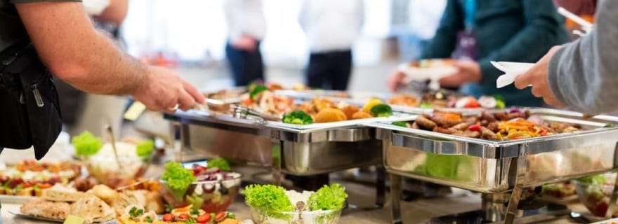 Bonn : brunch dominical sur le Rhin