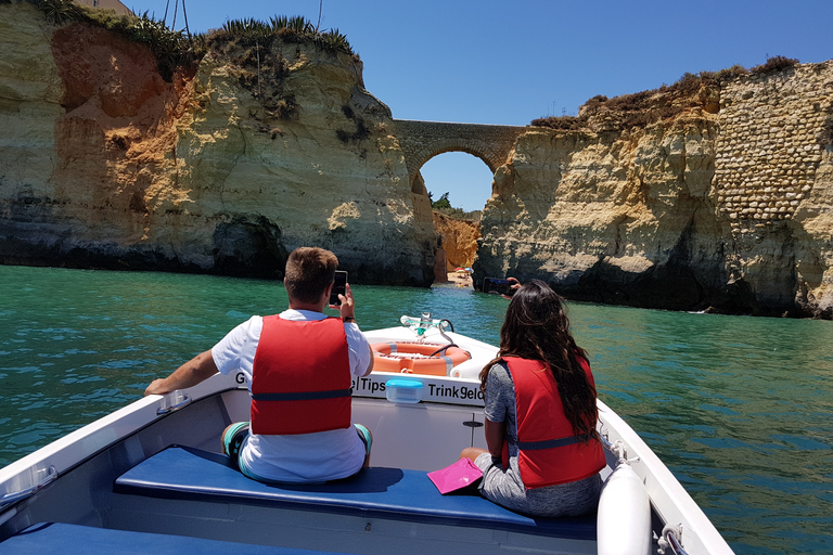 Lagos: Ponta da Piedade Grotto 1-Hour Tour with Local Guide Lagos: Ponta da Piedade Grotto Tour with Local Guide