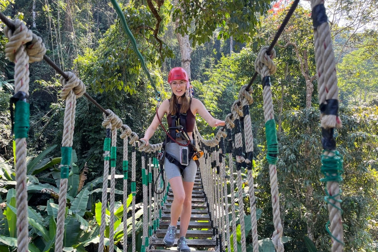 Tirolina en Chiang Mai: Excursión en grupo Sky Hawk ExperienceExcursión con traslados al hotel en el centro de Chiang Mai