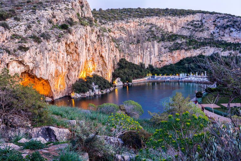 Athene: privétour naar Kaap Sounion en het Vouliagmeni-meerOphalen en/of afzetten op elk adres in het opgegeven gebied