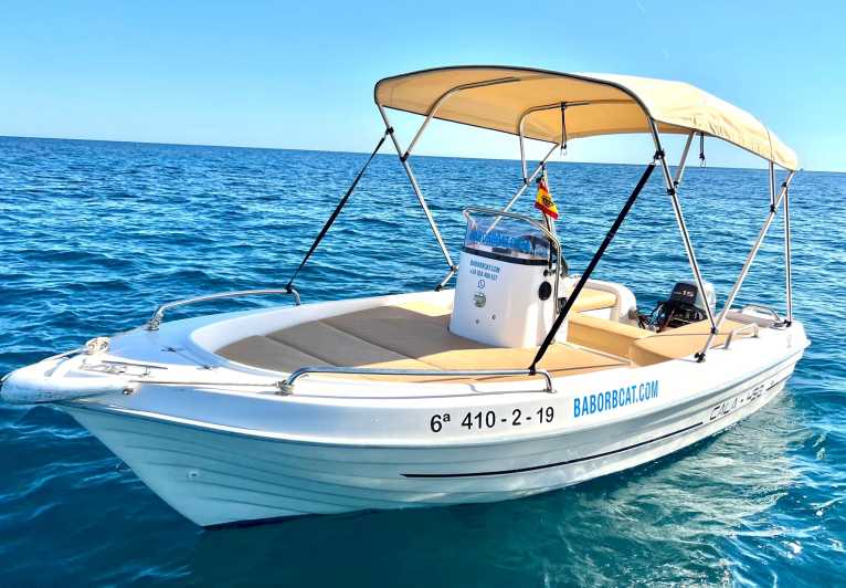 Benalmádena: Costa del Sol License-Free Boat Rental