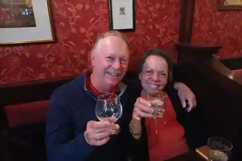 Glasgow : Visite guidée des points forts de la ville et dégustation de whisky (17h)