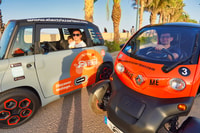 Málaga, Tour Guidato da Auto Elettrica con Ingresso Grotta del Tesoro - Hizvo