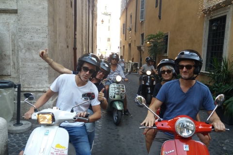 Rome: Vespa 125cc 24-Hour Scooter Rental