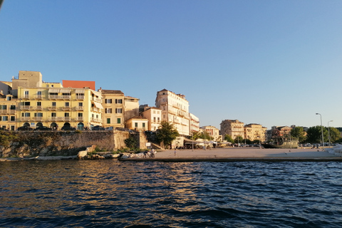 Corfu: Private Sunset Cruise on Garitsa Bay Corfu: Private Romantic Sunset Cruise