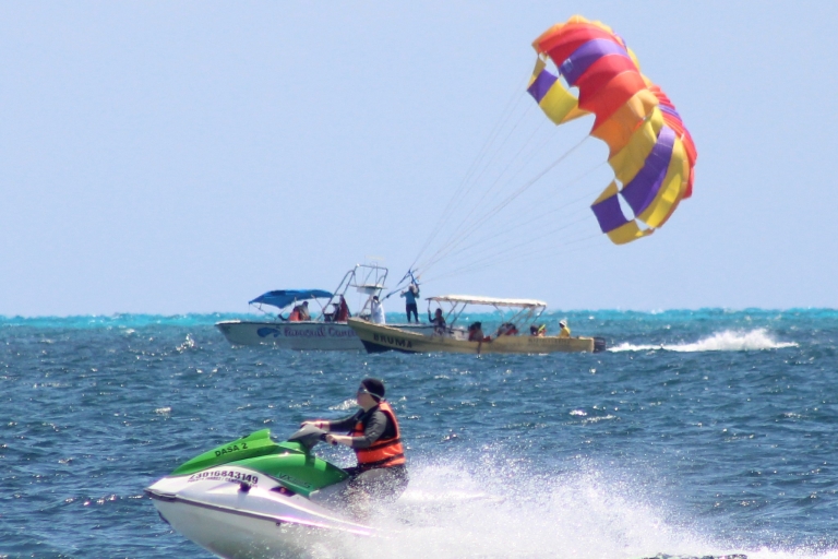 Cancun : Survolez la baie de Cancun en avion et en voitureCancun : Volez et roulez au-dessus de la baie de Cancun