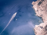 Porto Vromi, Navagio Navigateur Croisière avec vue du coucher du soleil - Hizvo