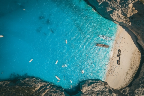 Porto Vromi: Navagio-scheepswrakcruise met zonsondergang
