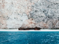 Porto Vromi, Navagio Navigateur Croisière avec vue du coucher du soleil - Hizvo