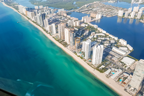 Miami: Private Luxury Airplane Tour with Drinks Miami: Private Luxury Airplane Tour