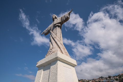 Funchal: City Highlights Private Guided Tour by Tuk-Tuk