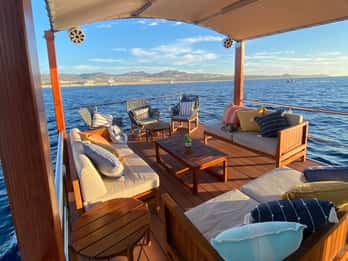 Cabo San Lucas: Private Catamaran Cruise