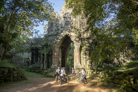 Passeio de bicicleta pelos templos de Angkor, Bayon, Ta Prohm com almoço