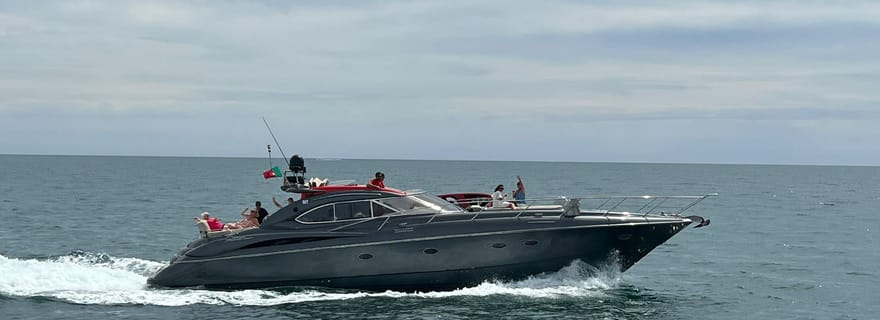 Vilamoura : Croisière privée sur un yacht avec boissons et amuse-gueules
