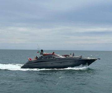 Vilamoura: Privé cruise op maat met drankjes en hapjes