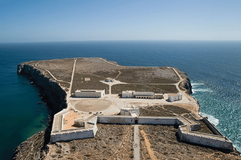 De Albufeira: Excursão de meio dia a Lagos e SagresDe Albufeira: excursão de meio dia aos destaques de Lagos e Sagres