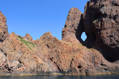 Cargèse: Scandola and Piana Boat Tour with Stop at Girolata