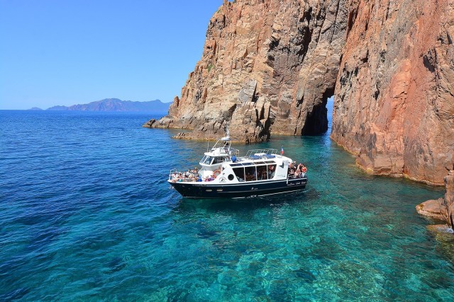 Visit Cargèse Scandola and Piana Boat Tour with Stop at Girolata in Cargèse, Corsica, France
