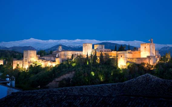 Granada: Nächtliche Tour durch die Alhambra und die Nasridenpaläste
