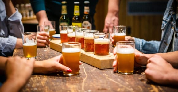 Nürnberg: Tour zur Geschichte des 2. Weltkriegs mit Bierverkostung