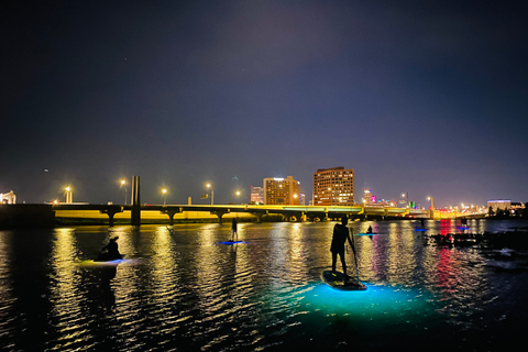 Orlando: Tour noturno de caiaque ou paddleboard com iluminação LED