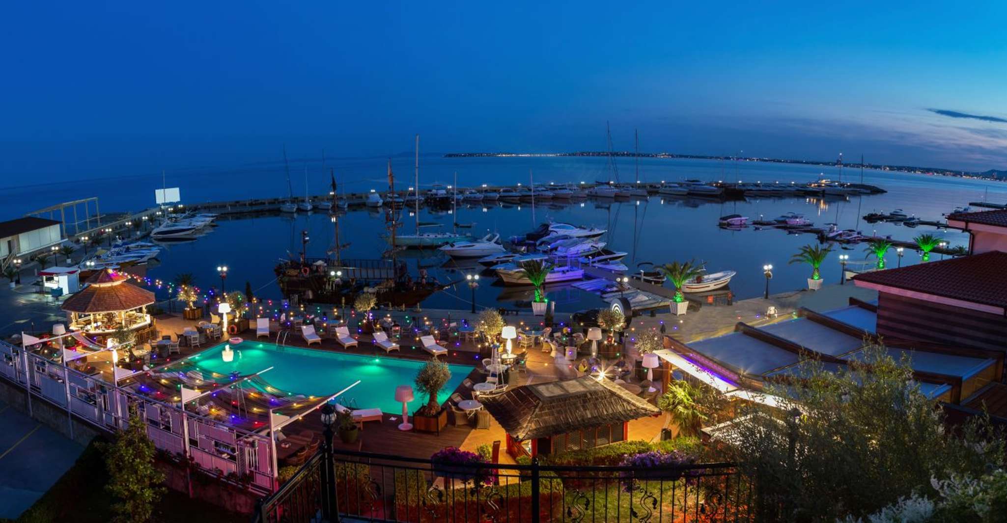 Scenic Tour in Sveti-Vlas for Lovebirds - Hizvo