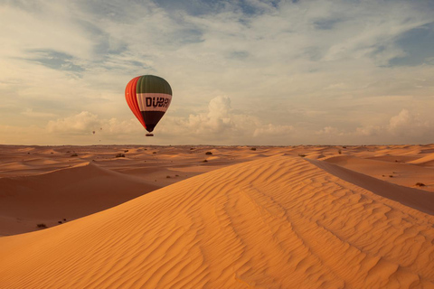 Dubai: Luxury Balloon Flight with Michelin-Curated Breakfast Dubai: Hot Air Balloon Ride with Michelin-Starred Breakfast