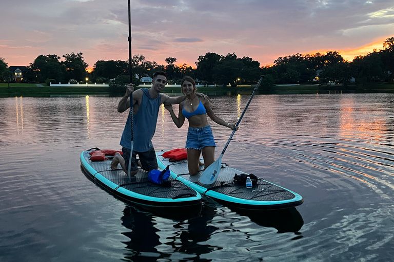 Orlando: Wycieczka kajakiem lub paddleboardem o zachodzie słońca w rajuWycieczka o zachodzie słońca