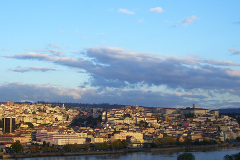 From Lisbon: Private Transfer to Porto with City Stops3 Stops