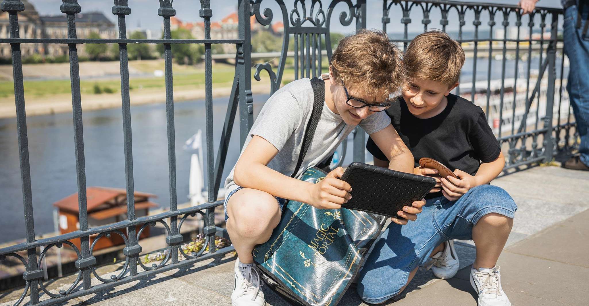 Frankfurt, Magic Portal - Outdoor Family City Game - Housity